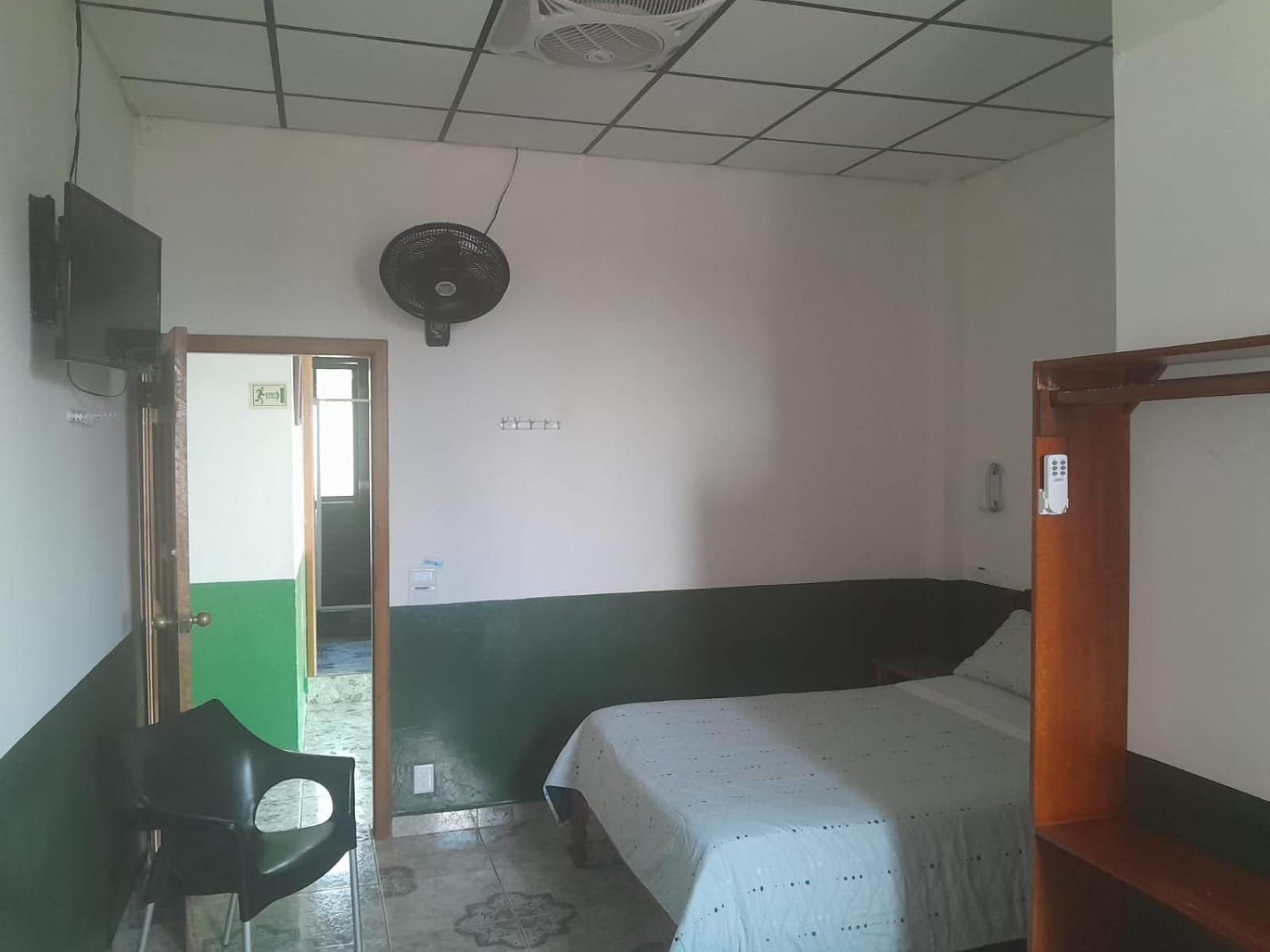 Hostal Limoncocha Tena Bagian luar foto