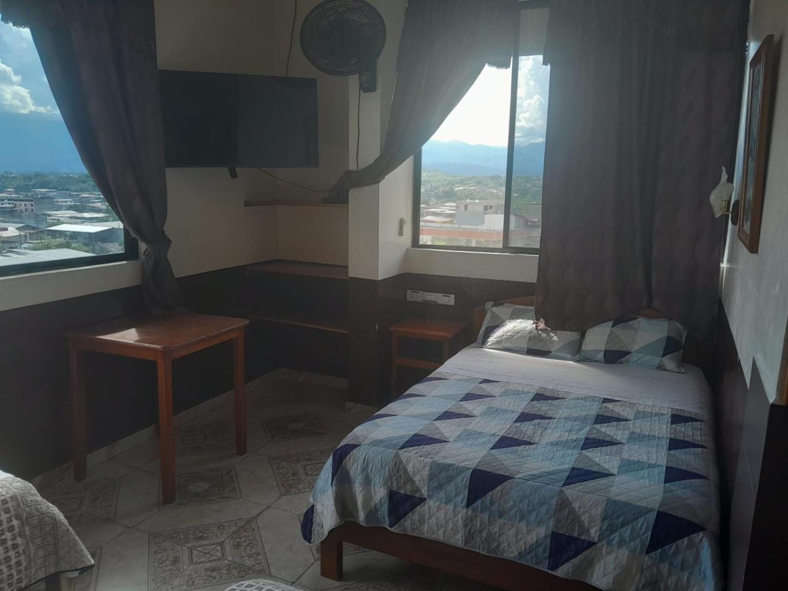 Hostal Limoncocha Tena Bagian luar foto