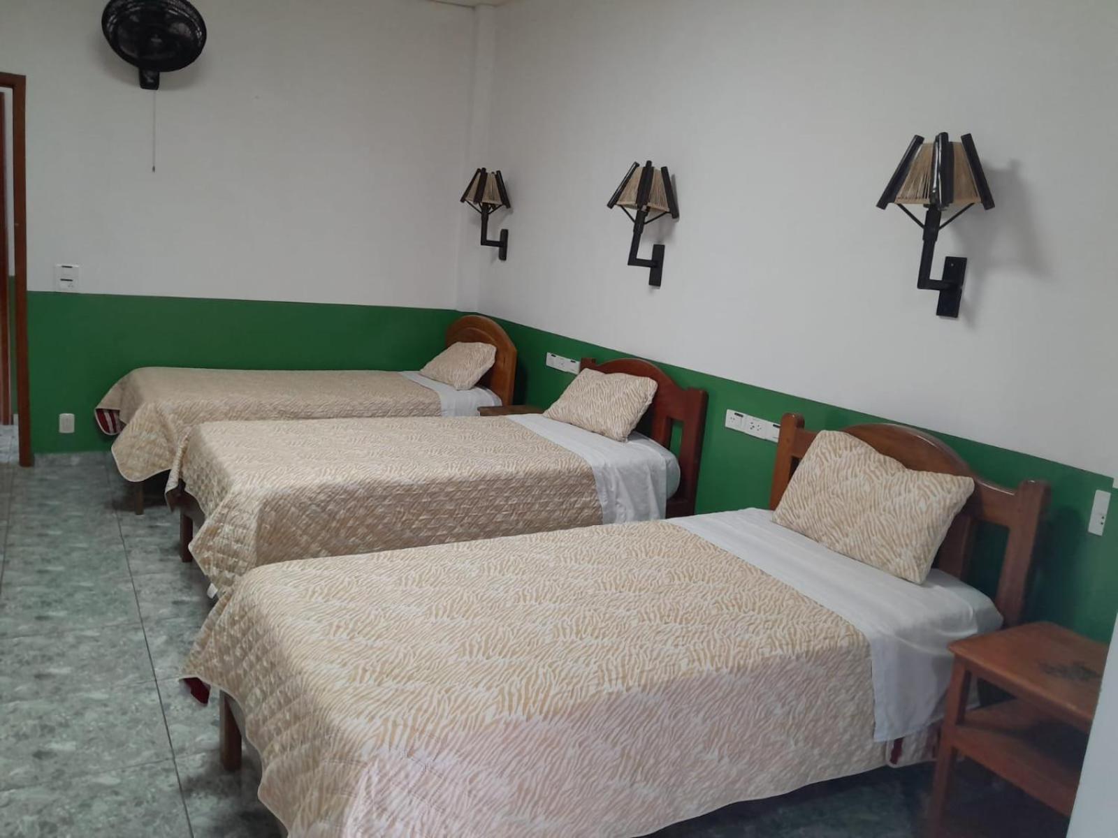 Hostal Limoncocha Tena Bagian luar foto