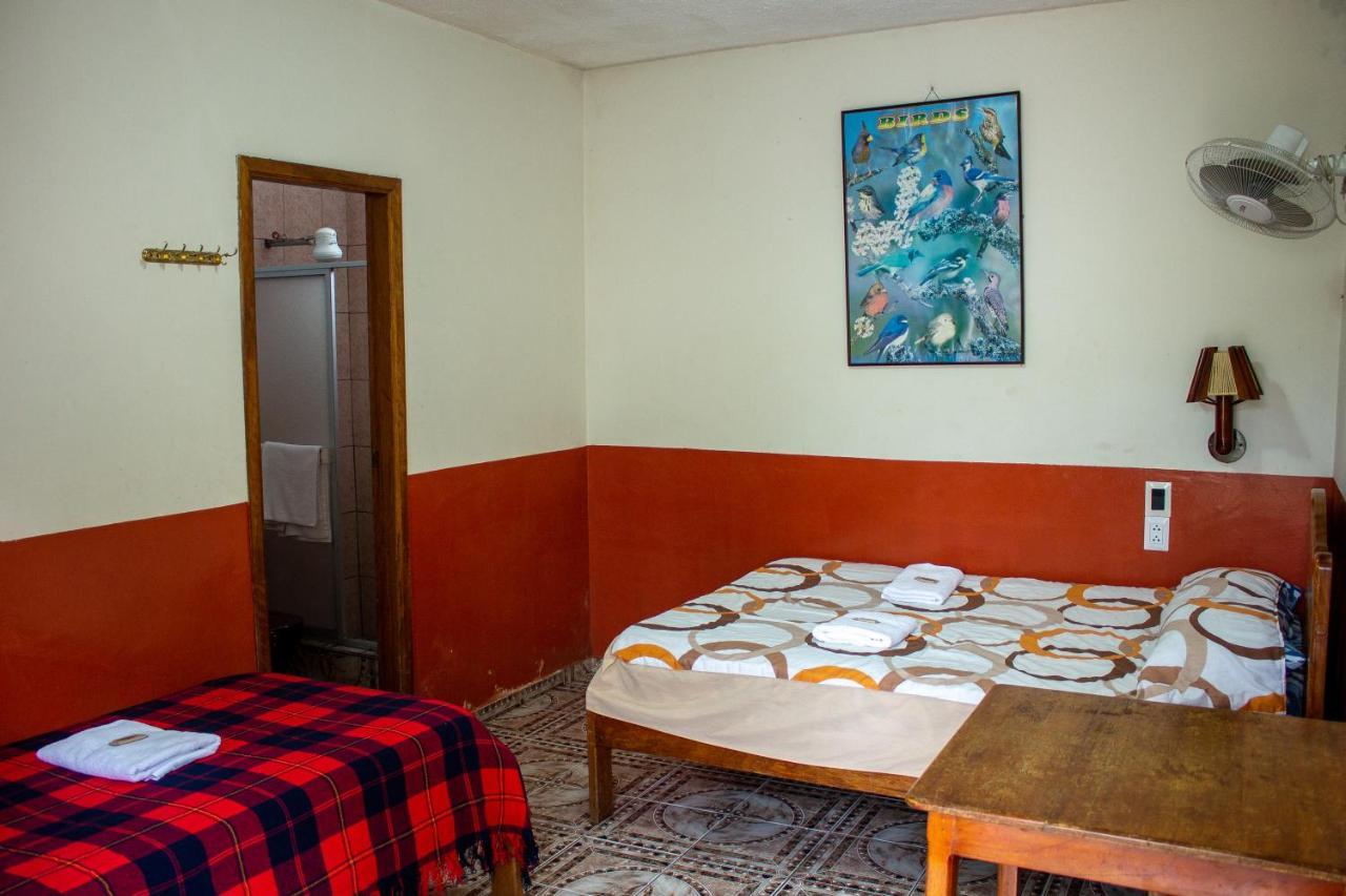 Hostal Limoncocha Tena Bagian luar foto