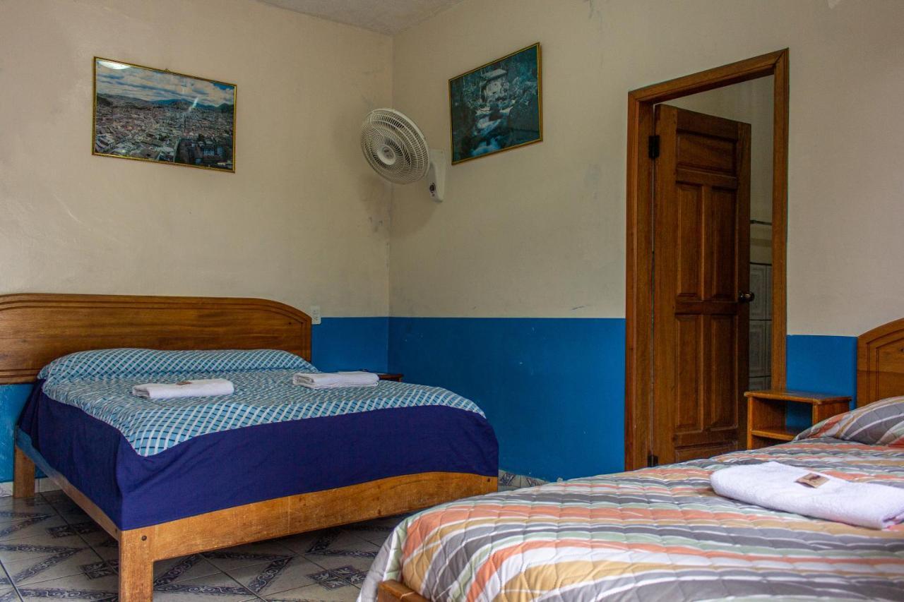 Hostal Limoncocha Tena Bagian luar foto